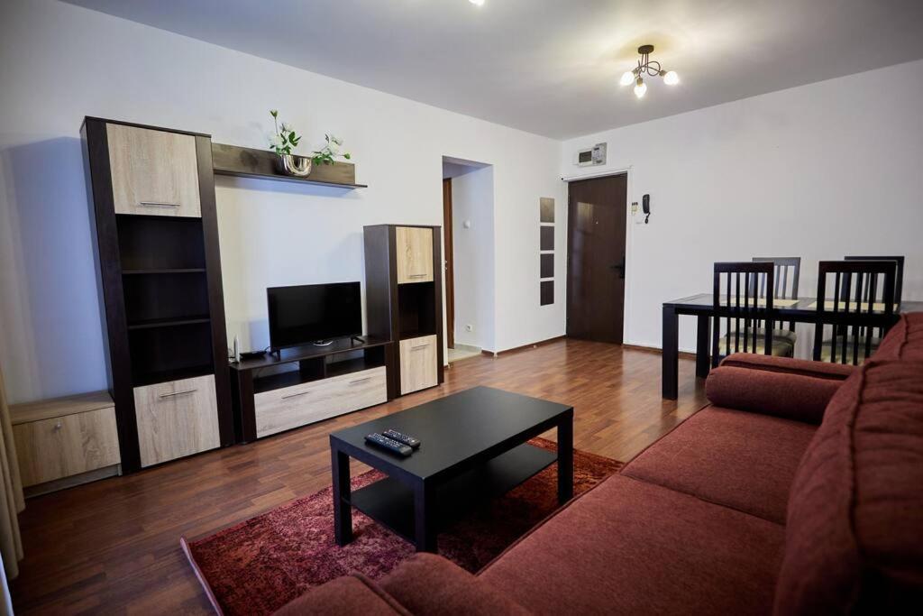 Queen Apartment Athenee Bukares Bagian luar foto